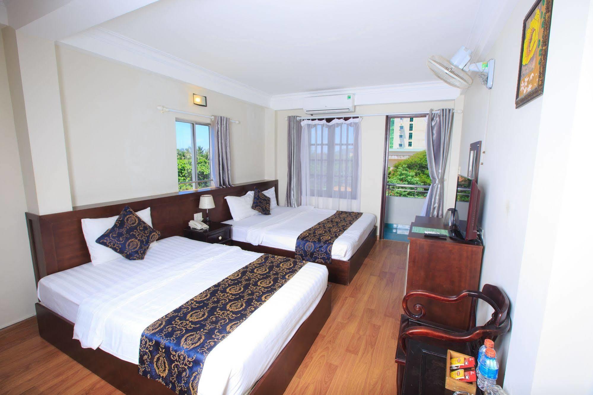 Pho Bien Hotel Nha Trang Exterior foto
