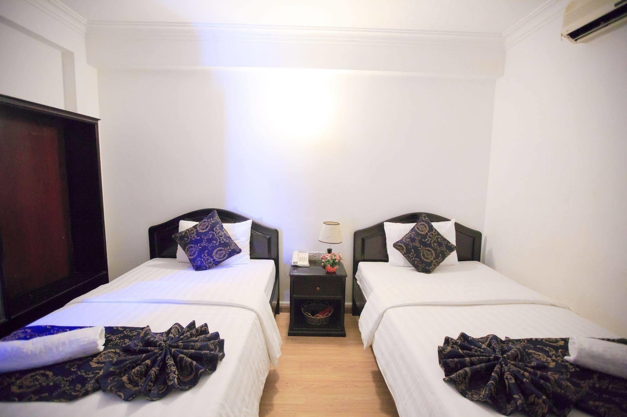 Pho Bien Hotel Nha Trang Exterior foto