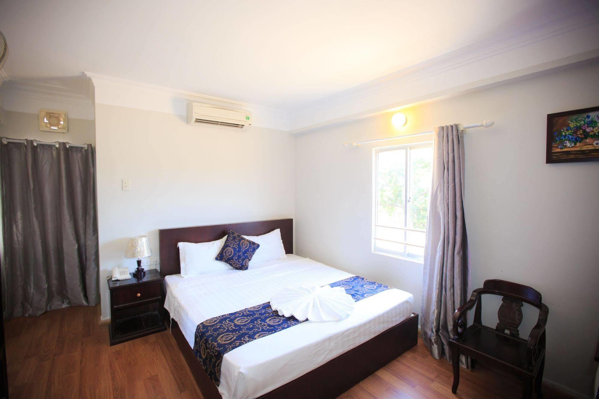 Pho Bien Hotel Nha Trang Exterior foto