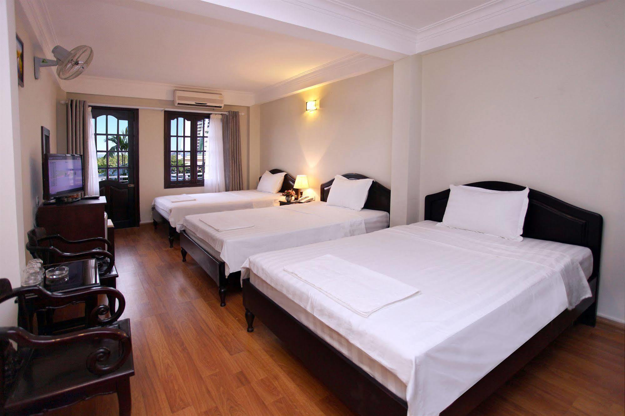 Pho Bien Hotel Nha Trang Exterior foto